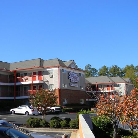 Stay Inn & Suites - Stockbridge Exterior foto